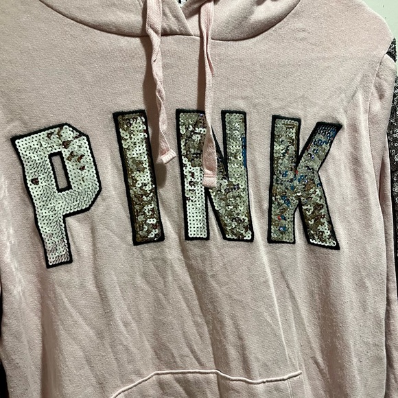 PINK VS sweatshirt with hoodie with sequins in front and on the sleeves - Picture 9 of 16